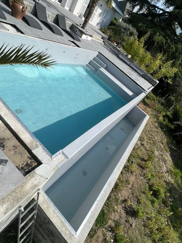 1-Piscine-PVC-Gris-Clair