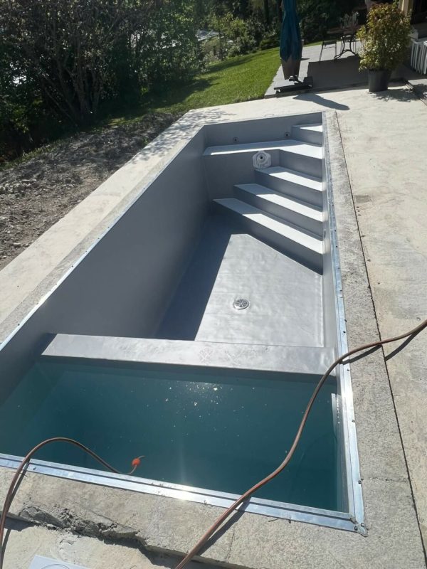 3-Design-Piscine-Petit-Espace-Alpes